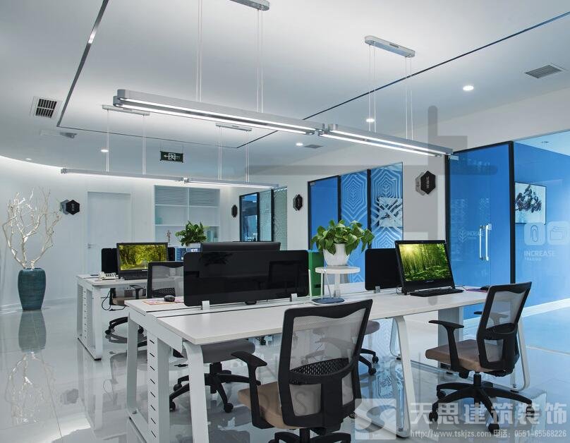 <a href=http://www.airpubcafe.com/ target=_blank class=infotextkey>合肥辦公室裝修</a>油漆種類不同的注意事項(xiàng)